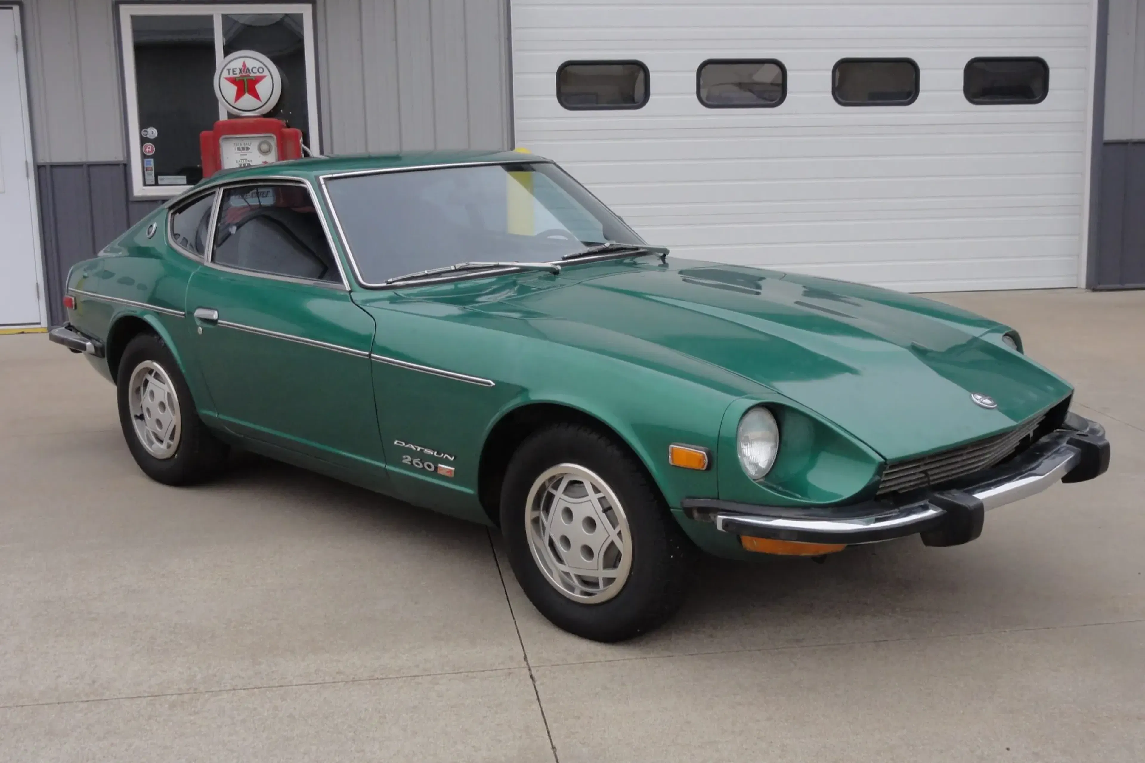 1974 Datsun 260Z Base | Hagerty Valuation Tools®